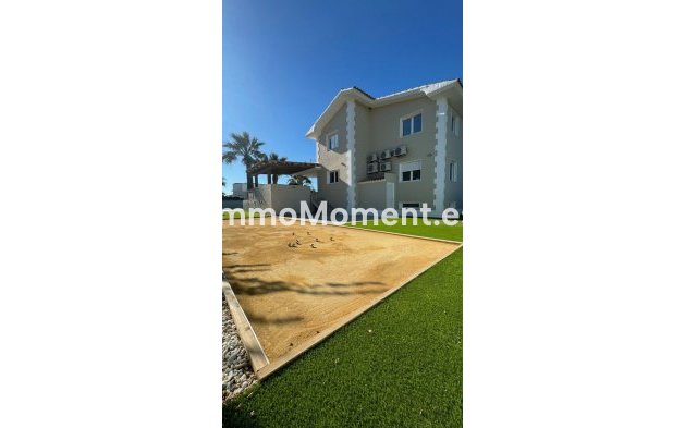 Wiederverkauf - Freistehende Villa - Alfaz del Pi - L'Alfás del Pi Centro
