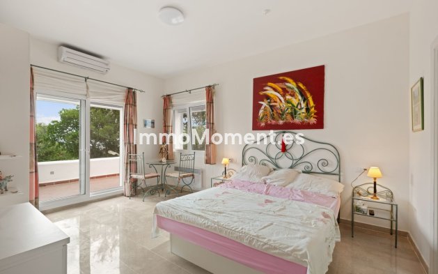 Revente - Appartement - Marbella - La Mairena