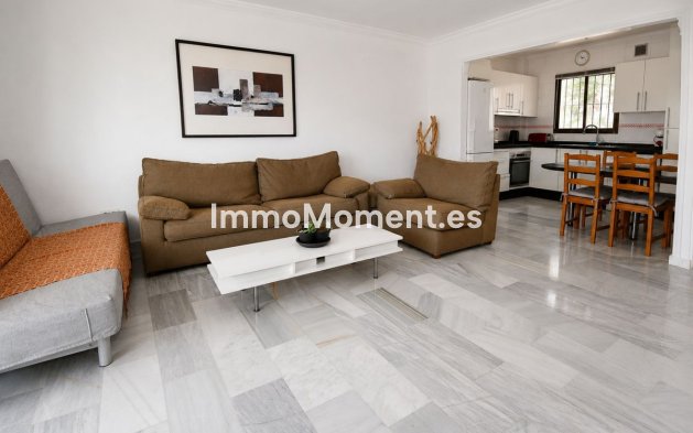 Resale - Apartment - Mijas Costa - El Chaparral