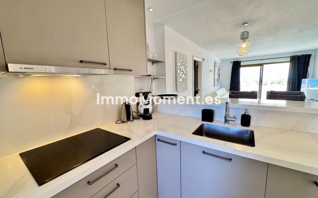 Resale - Apartment - Mijas Costa - Calahonda