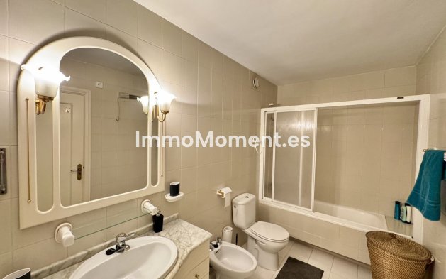 Resale - Apartment - Mijas Costa - Calahonda