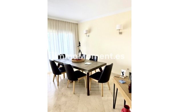 Revente - Appartement - Marbella - Elviria