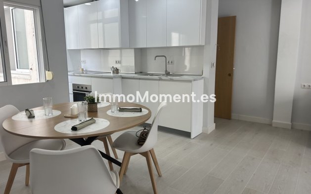 Wiederverkauf - Wohnung - Fuengirola - Fuengirola Centro