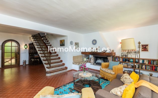Wiederverkauf - Freistehende Villa - Marbella - Elviria