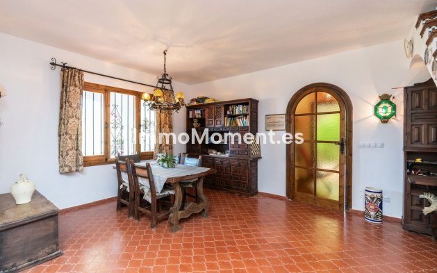 Wiederverkauf - Freistehende Villa - Marbella - Elviria