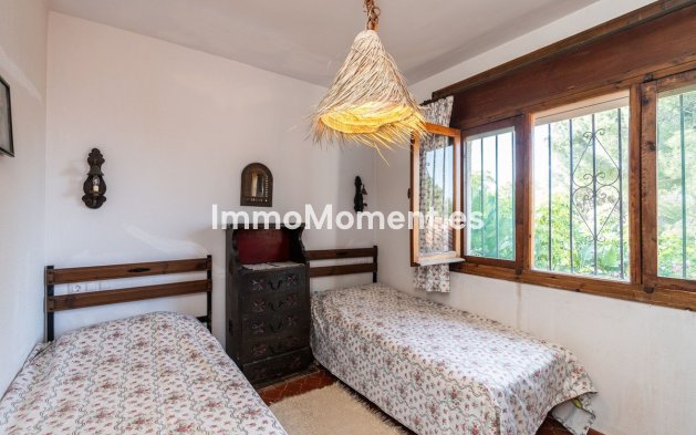 Wiederverkauf - Freistehende Villa - Marbella - Elviria