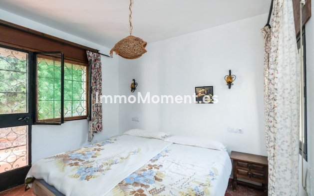 Wiederverkauf - Freistehende Villa - Marbella - Elviria