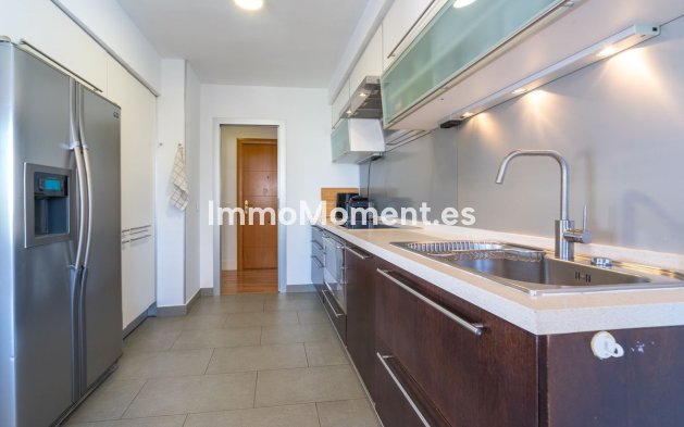 Wiederverkauf - Wohnung - Torremolinos - La Carihuela