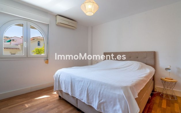 Wiederverkauf - Wohnung - Torremolinos - La Carihuela