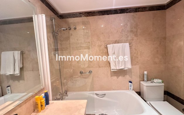 Wiederverkauf - Wohnung - Estepona  - Estepona Centro