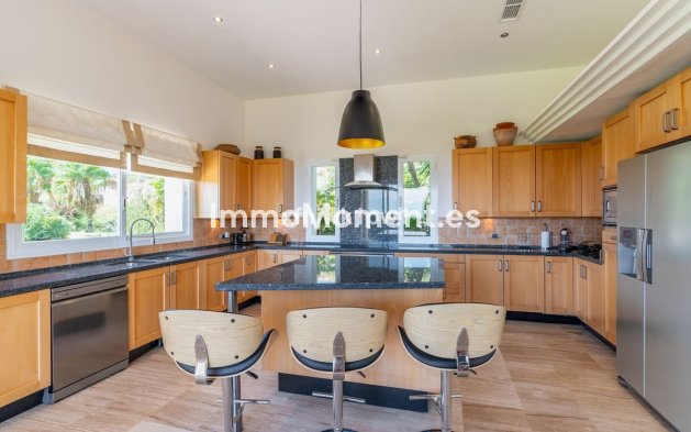 Resale - Detached villa - Benahavís - Benahavís Centro