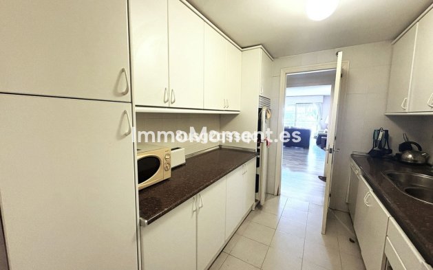 Bestaande woning - Appartement - Estepona  - Costalita