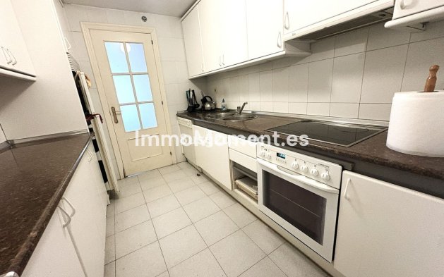 Bestaande woning - Appartement - Estepona  - Costalita
