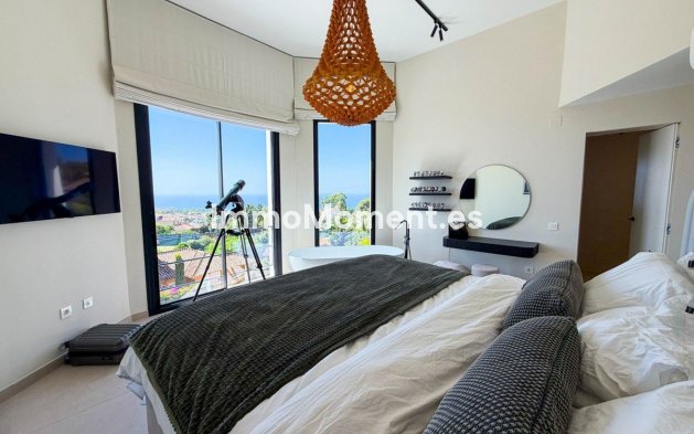 Resale - Detached villa - Marbella - Hacienda Las Chapas