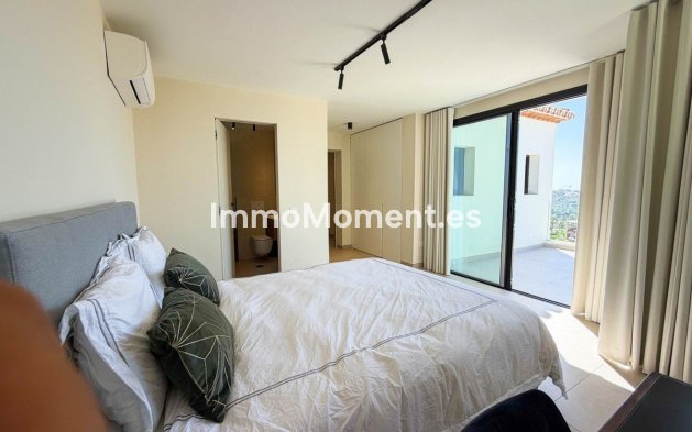 Resale - Detached villa - Marbella - Hacienda Las Chapas