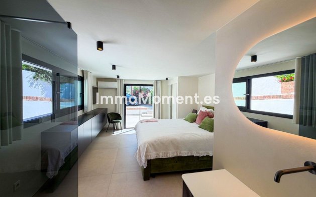 Resale - Detached villa - Marbella - Hacienda Las Chapas