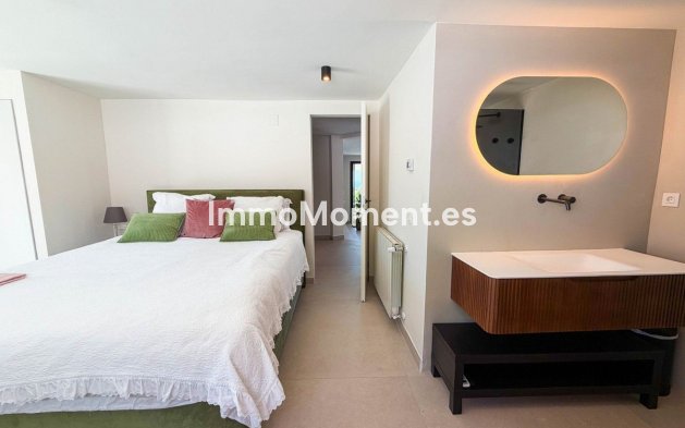 Resale - Detached villa - Marbella - Hacienda Las Chapas