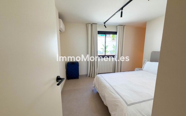 Resale - Detached villa - Marbella - Hacienda Las Chapas