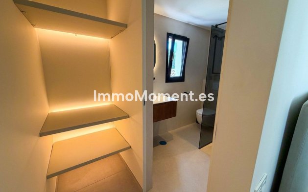 Resale - Detached villa - Marbella - Hacienda Las Chapas