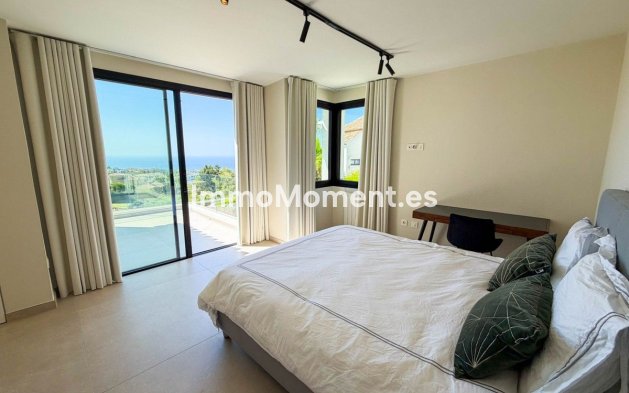 Resale - Detached villa - Marbella - Hacienda Las Chapas