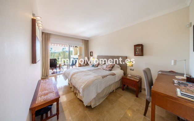 Wiederverkauf - Wohnung - Estepona  - Atalaya