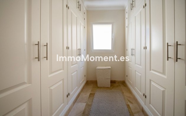 Wiederverkauf - Wohnung - Estepona  - Atalaya
