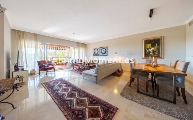 Wiederverkauf - Wohnung - Estepona  - Atalaya