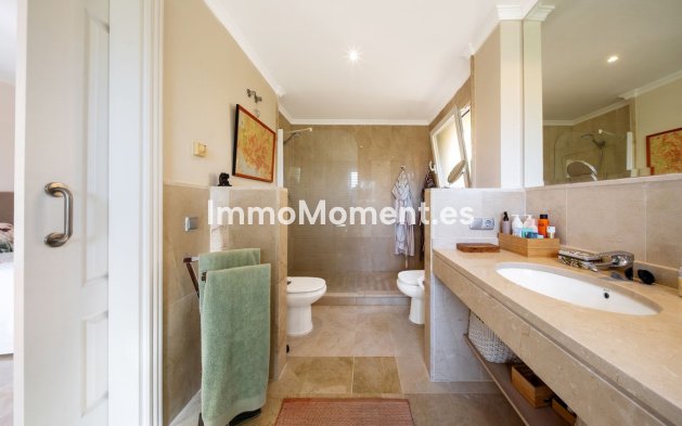 Wiederverkauf - Wohnung - Estepona  - Atalaya