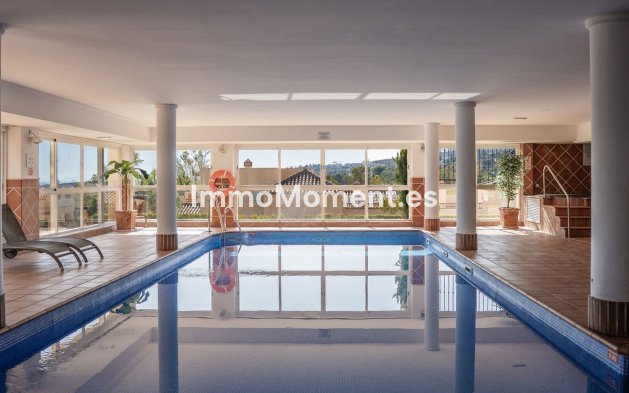 Wiederverkauf - Wohnung - Estepona  - Atalaya