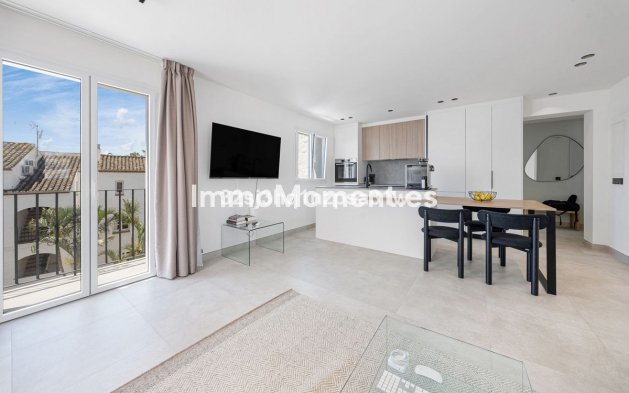 Wiederverkauf - Wohnung - Estepona  - Estepona Centro