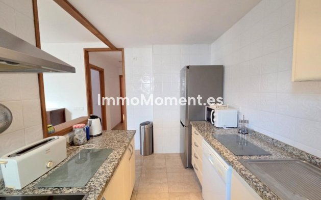 Resale - Apartment - Manilva - La Duquesa
