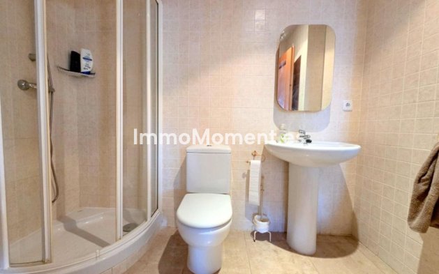 Resale - Apartment - Manilva - La Duquesa
