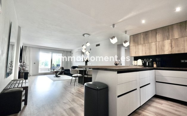 Wiederverkauf - Wohnung - Estepona  - New Golden Mile