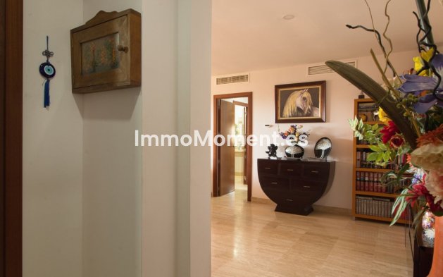 Wiederverkauf - Wohnung - Estepona  - Estepona Centro