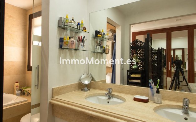 Wiederverkauf - Wohnung - Estepona  - Estepona Centro