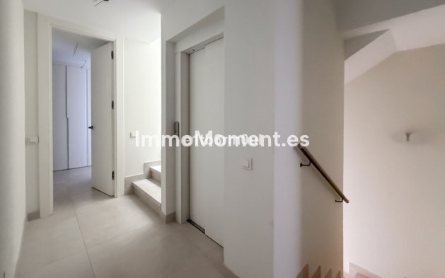 Wiederverkauf - Freistehende Villa - Marbella - The Golden Mile