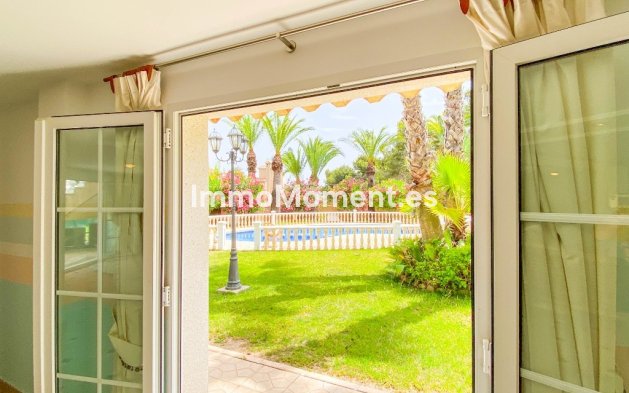 Wiederverkauf - Freistehende Villa - Orihuela Costa - Villamartín