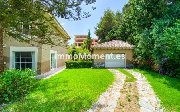 Wiederverkauf - Freistehende Villa - Orihuela Costa - Villamartín