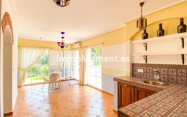 Wiederverkauf - Freistehende Villa - Orihuela Costa - Villamartín