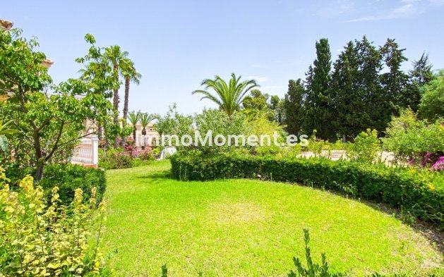 Wiederverkauf - Freistehende Villa - Orihuela Costa - Villamartín