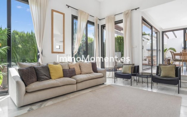Reventa - Villa independiente - Marbella - Nueva Andalucía