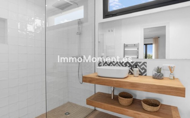 Reventa - Villa independiente - Marbella - Nueva Andalucía