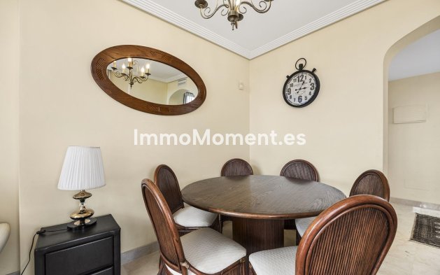 Resale - Apartment - Benahavís - Los Arqueros