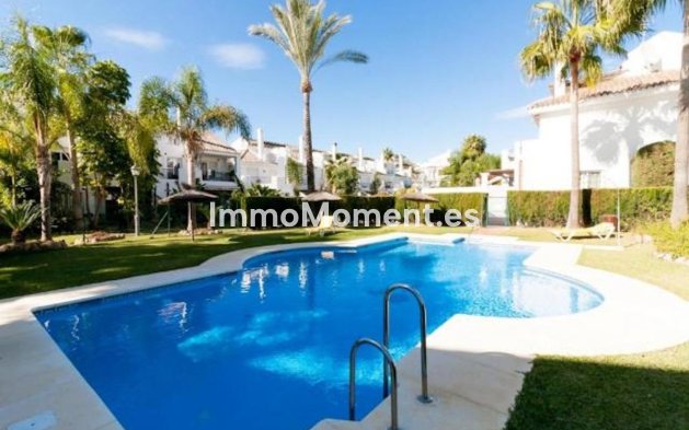 Bestaande woning - Rijtjeshuis - Marbella - Nueva Andalucía