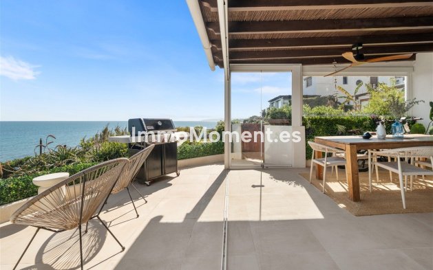 Wiederverkauf - Freistehende Villa - Estepona  - Estepona Centro