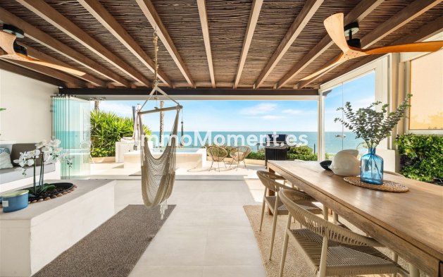 Wiederverkauf - Freistehende Villa - Estepona  - Estepona Centro