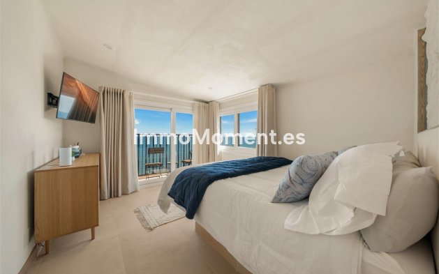 Wiederverkauf - Freistehende Villa - Estepona  - Estepona Centro