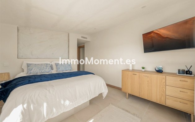 Wiederverkauf - Freistehende Villa - Estepona  - Estepona Centro