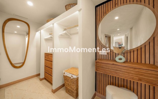 Wiederverkauf - Freistehende Villa - Estepona  - Estepona Centro