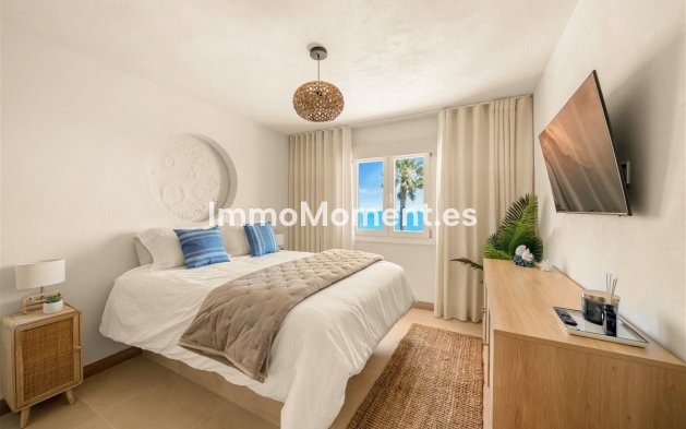 Wiederverkauf - Freistehende Villa - Estepona  - Estepona Centro